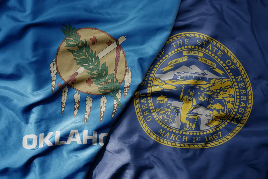 oklahoma and nebraska state flags